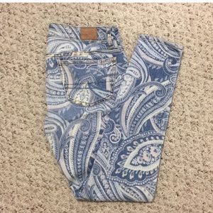 American Eagle “super stretch” paisley jeans